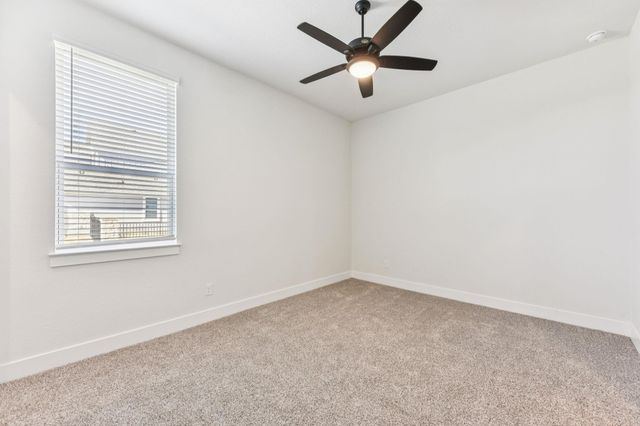 1001 Doelling DR, Florence, TX 76527
