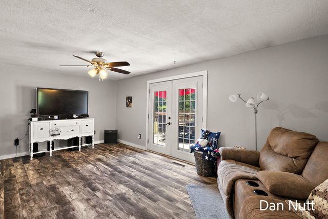 107 N Densmore Street, Muskegon Twp, MI 49442