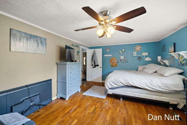 107 N Densmore Street, Muskegon Twp, MI 49442