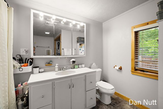 107 N Densmore Street, Muskegon Twp, MI 49442