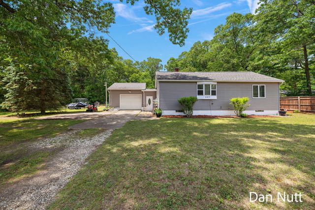 107 N Densmore Street, Muskegon Twp, MI 49442