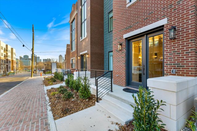 1203 6th Ave, N, Nashville, TN 37208