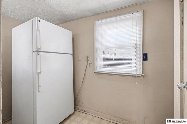 1503 Berry Avenue, Omaha, NE 68107