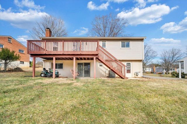 3850 Bower RD, Roanoke, VA 24018