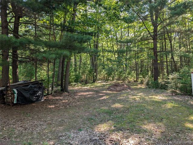 3821 S Townline Road, Prudenville, MI 48651