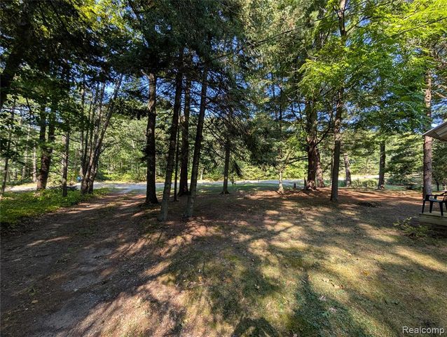 3821 S Townline Road, Prudenville, MI 48651