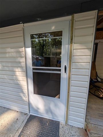 3821 S Townline Road, Prudenville, MI 48651