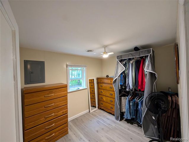 3821 S Townline Road, Prudenville, MI 48651