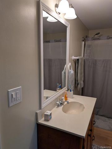 3821 S Townline Road, Prudenville, MI 48651