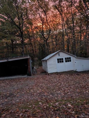 3821 S Townline Road, Prudenville, MI 48651