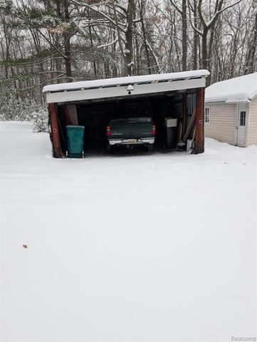 3821 S Townline Road, Prudenville, MI 48651