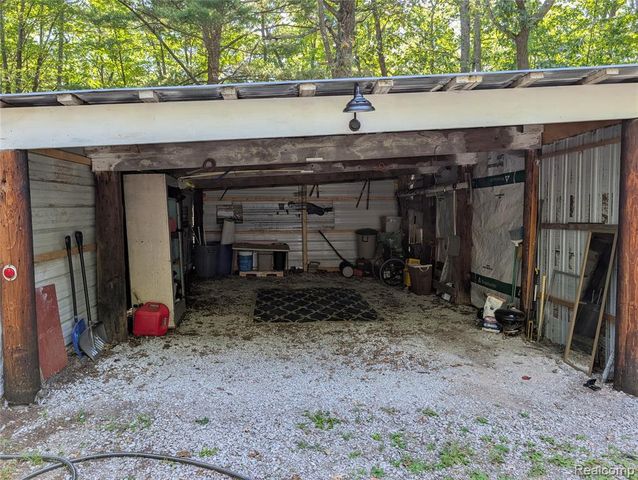 3821 S Townline Road, Prudenville, MI 48651