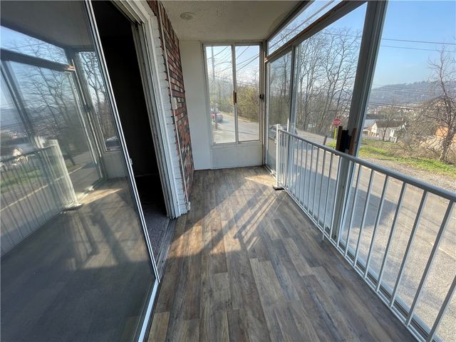 545 Pacific Ave, Glassport, PA 15045