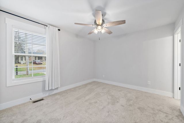 205 Maple St, Adams, TN 37010