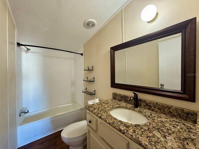 5676 CHERRY TREE DRIVE, Lakeland, FL 33811