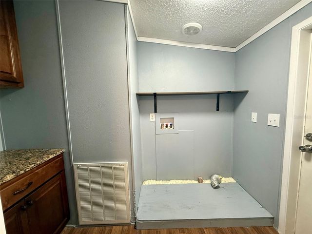 5676 CHERRY TREE DRIVE, Lakeland, FL 33811