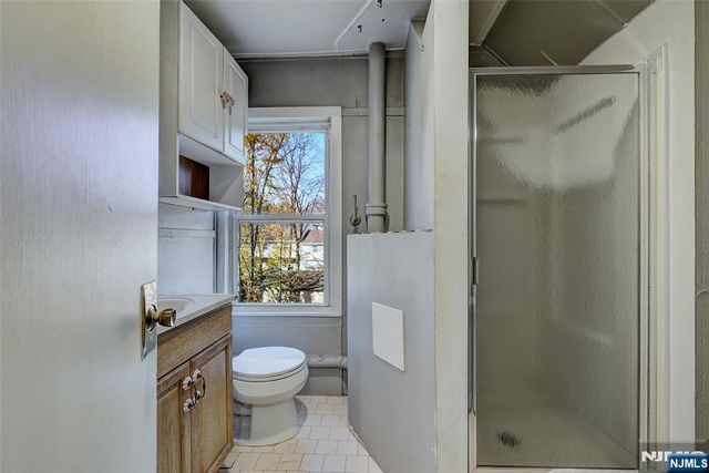 10 Prospect Street, Verona, NJ 07044