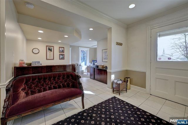 10 Prospect Street, Verona, NJ 07044