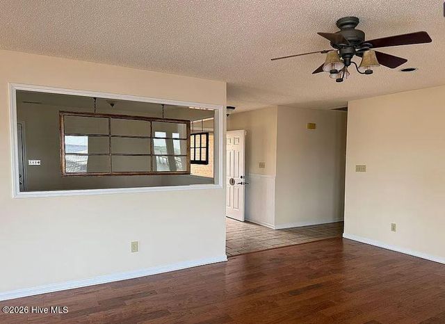 615 Willbrook Circle, Sneads Ferry, NC 28460