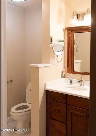 615 Willbrook Circle, Sneads Ferry, NC 28460