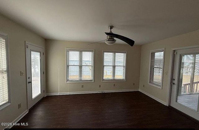 615 Willbrook Circle, Sneads Ferry, NC 28460