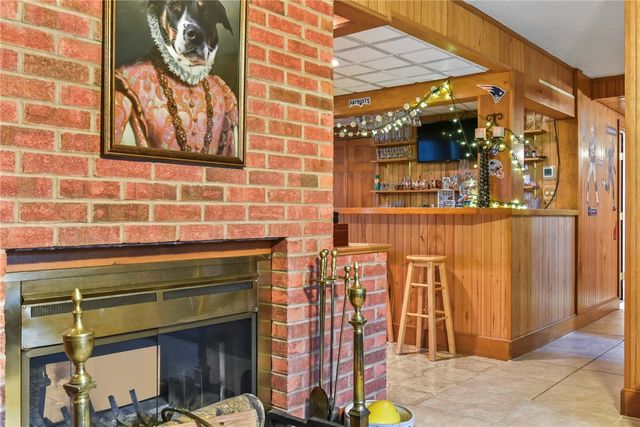 11 Genoa Street, North Providence, RI 02904