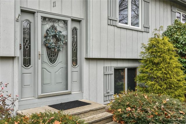 11 Genoa Street, North Providence, RI 02904