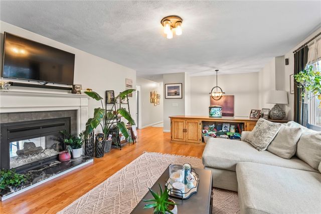 11 Genoa Street, North Providence, RI 02904