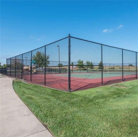 4605 NE 105th Street, Kansas City, MO 64156