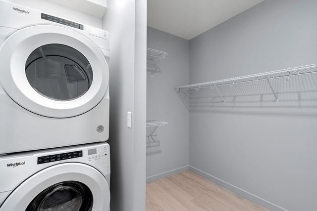 21-35 West 2nd Street 304, Boston, MA 02127