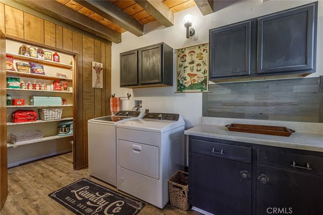 24611 Valle Drive, Crestline, CA 92325