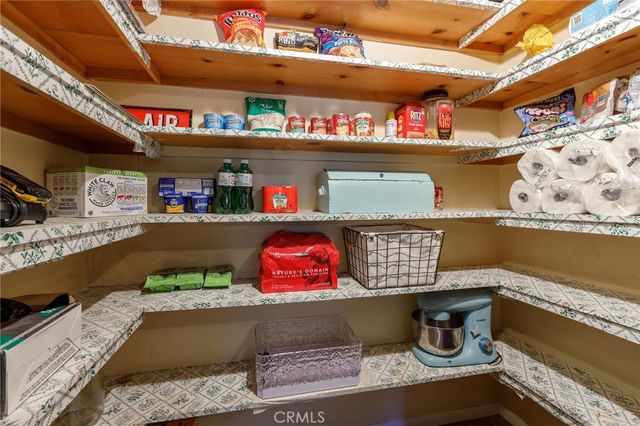 24611 Valle Drive, Crestline, CA 92325