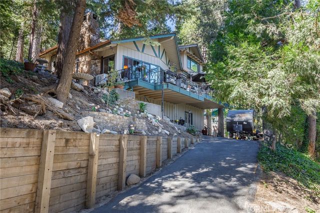 24611 Valle Drive, Crestline, CA 92325