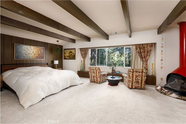 24611 Valle Drive, Crestline, CA 92325