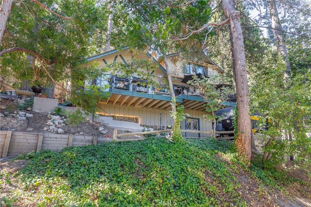 24611 Valle Drive, Crestline, CA 92325