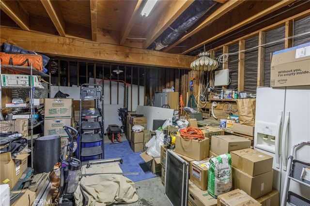 24611 Valle Drive, Crestline, CA 92325