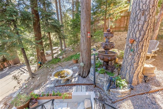 24611 Valle Drive, Crestline, CA 92325