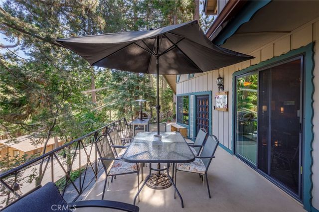 24611 Valle Drive, Crestline, CA 92325