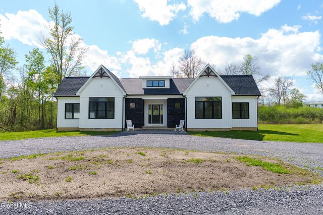 45 Onderdonk Road, Glenville, NY 12302
