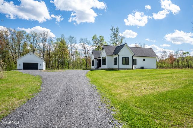 45 Onderdonk Road, Glenville, NY 12302