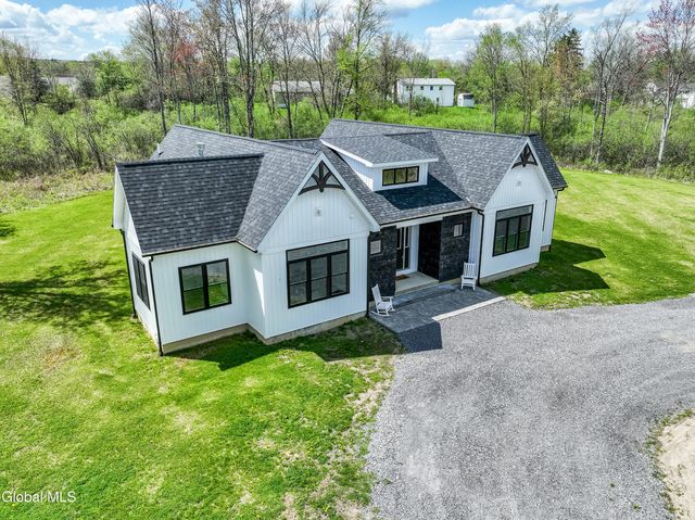 45 Onderdonk Road, Glenville, NY 12302