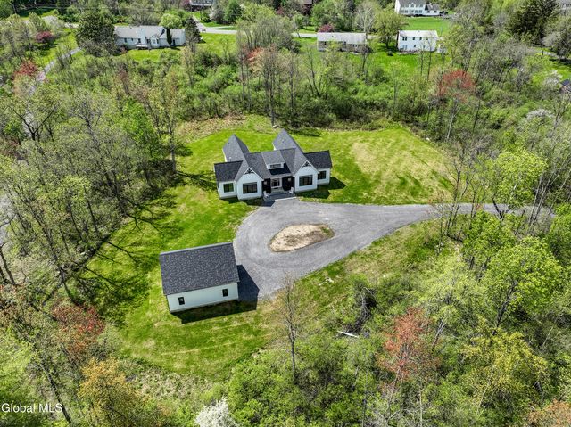 45 Onderdonk Road, Glenville, NY 12302