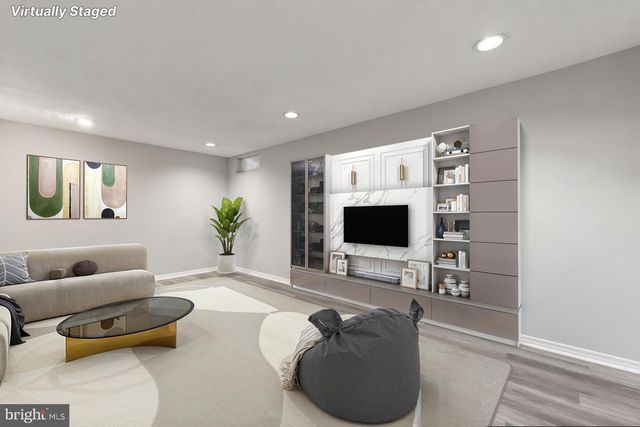 9203 REDBRIDGE CT, Laurel, MD 20723