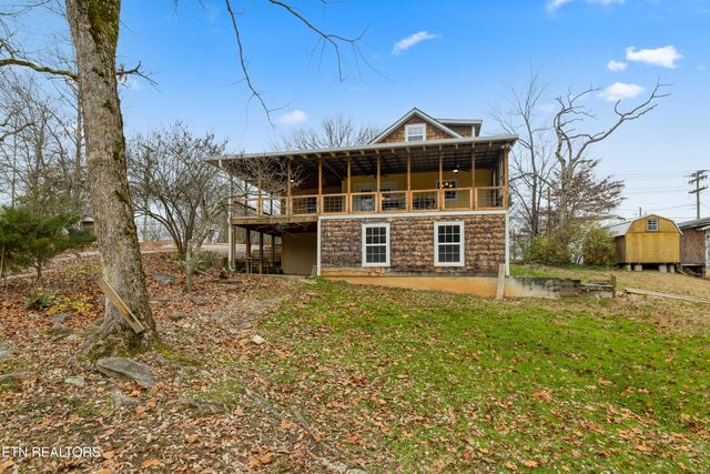 2520 W Beaver Creek Drive, Powell, TN 37849