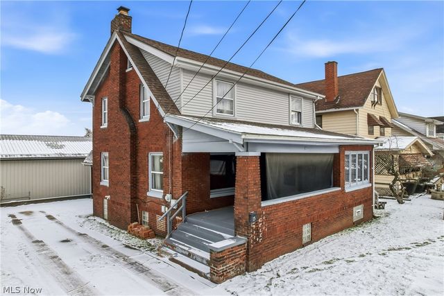 15 S Portland Avenue, Youngstown, OH 44509