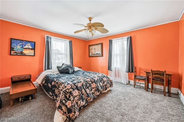 15 S Portland Avenue, Youngstown, OH 44509