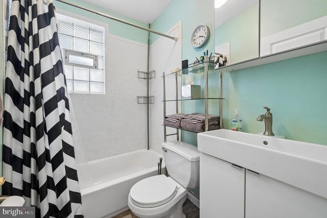 1611 S ORKNEY ST, Philadelphia, PA 19148