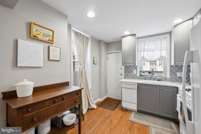 1611 S ORKNEY ST, Philadelphia, PA 19148
