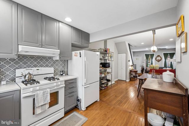 1611 S ORKNEY ST, Philadelphia, PA 19148