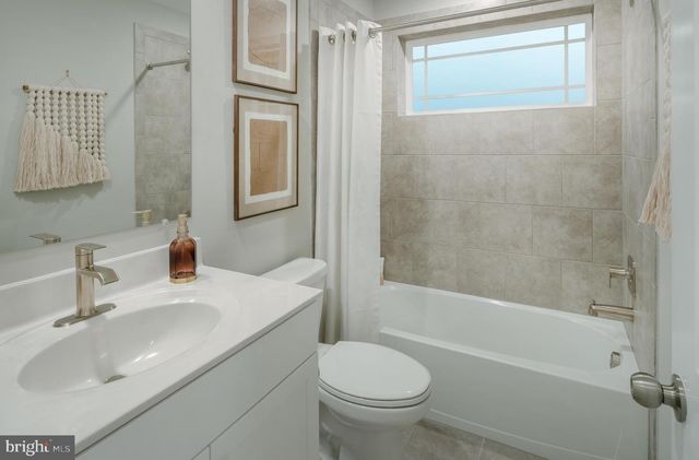 1801 BETTERTON RD, Essex, MD 21221